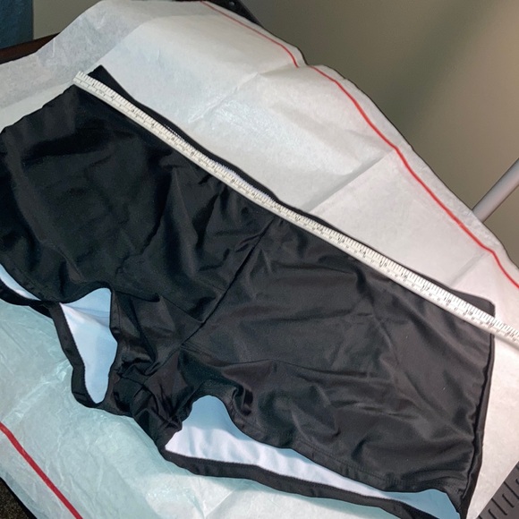 Floral Ruffle Tankini Set - Picture 2 of 8